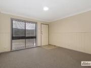 Cheap 4/661 Wilkinson Street, Albury Apartment for rent...