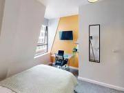 Rental! 4 bedroom flat for rent in Tailors Court,...