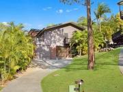 Cozy 4 BR 4 Tammin Place, Elanora, QLD 4221