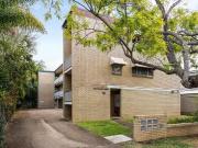 Cozy 5/10 Stuckey Road, Clayfield, QLD 4011