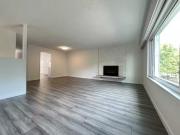 Nice 54157247 156 East Kings Road