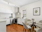 For Rent! 6/1 Plumer Road, ROSE BAY Apartment for rent...