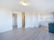 Deal! 6/90 100 Tyrrell Street, The Hill Apartment for...