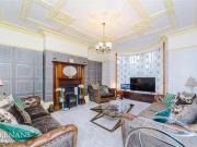 Deal! 6 bedroom detached house for rent in Clough End...