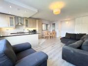 Just in! 6 Rosevale Apartments, Howth Road, Raheny,...