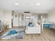 Cozy 705/1 Raglan Street, Manly Apartment for rent...