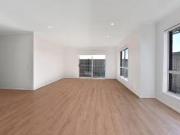 Cozy 7 Regner Drive, Sunbury, VIC 3429