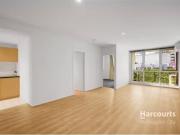 Unique 8/21 Park Street, SOUTH MELBOURNE Apartment for...