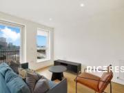 For Rent! Flat to rent in Accolade Avenue, Southall UB1