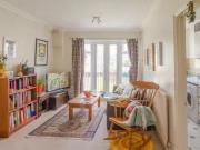 Rental! Flat to rent in Almington Street, Stroud Green N4
