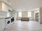 Charming Flat to rent in Camden Road, London NW1