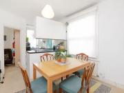 Cheap Flat to rent in Edgeley Road, London SW4