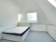 Deal! Flat to rent in Flat 5, Ariyana Court, Ealing...