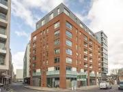 Unique Flat to rent in Hardwicks Square, Wandsworth,...