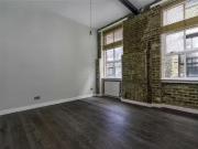 Charming Flat to rent in Indigo Mews, Carysfort Road,...