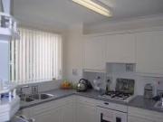 Cozy Flat to rent in Janred Court, Sea Road, Barton On...