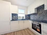 Unique Flat to rent in Lancaster Road, Enfield EN2