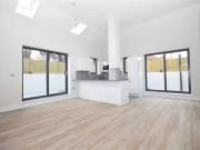 Cheap Flat to rent in Lower Richmond Road, Kew, Richmond TW9