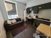 Cozy Property to rent in Irvine Place, City Centre,...