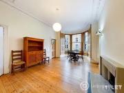 Just in! Property to rent in Lauriston Gardens,...