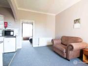 Charming Property to rent in Main Street, Falkirk, FK1