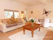 Rental! Property to rent in The Coach House, 4B Chalmers...