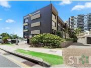 Cozy UNIT 2B/3355 Surfers Paradise Boulevard, Surfers...
