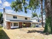 Unique Unit 3757 208 Street