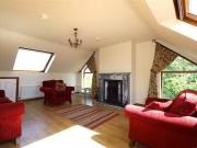 Charming Waterfall Lodge, 24 Edentrillick Road