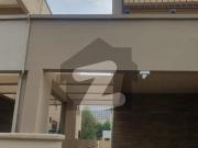 Just Like Brand New 272sq yd Ready to Move Villa in...