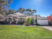 Just Stunning in Headland!