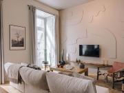 Kamour 2 bedrooms and balcony in Baixa