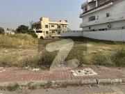 Kanal Corner With 6 Marla Extra Land Paid