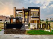 Kanal eye catching superb luxury bungalow for sale dha...