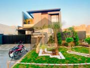 Kanal full furniseh eye catching superb luxury bungalow...