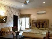 Kanal house for rent serious buyers no dealer Lahore...
