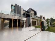 Kanal Modern Design Double Height Lobby 80ft Rd House...