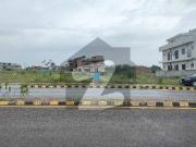 Kanal Pair 2nd Avenue Plot For Sale IN Sector C DHA...