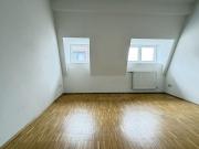 Kandlgasse: Maisonette Wohnung mit Terrasse und Weitblick!