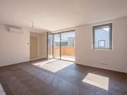 KARAJAN – 2 Zimmer Dachgeschoß mit zwei Balkonen beim...