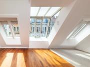 Karmelitermarkt Penthouse mit Pool und Parkblick