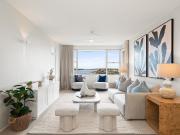 'Karoola' An Oversized North East Facing Strata...