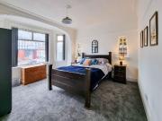Kedleston Avenue, Manchester M14, 6 bed semi detached...