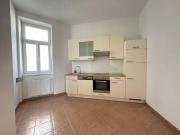KEINE WG! TRAUMHAFTE ALTBAUWOHNUNG NEUWERTIG /...