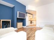 Kelvin Grove, Newcastle Upon Tyne NE2, 3 bed flat to...