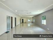 Kempas big single storey bungalow