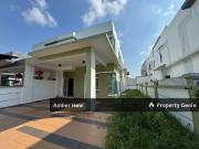 Kempas Height Cluster House 13km to CIQ checkpoint