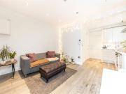 Kennington Lane, Kennington SE11, 1 bed flat to rent,...