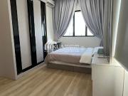 Kenny Hill Master Room For Rent! Located at Kenny Hill...