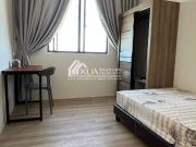 Kenny Hill Single Room For Rent! Located at Kenny Hill...